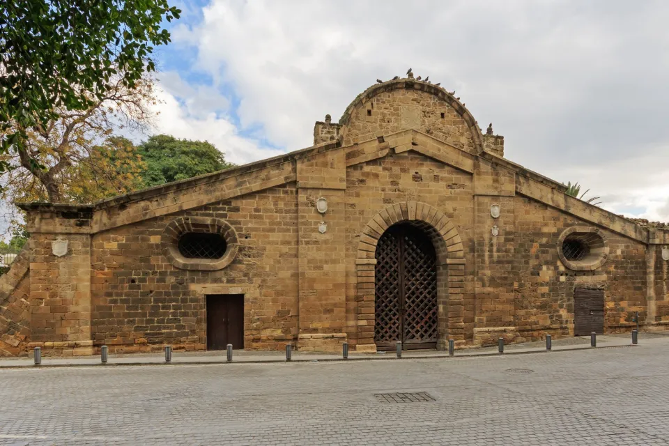 Das venezianische Famagusta-Tor in der Stadtmauer der Altstadt von Nikosia.